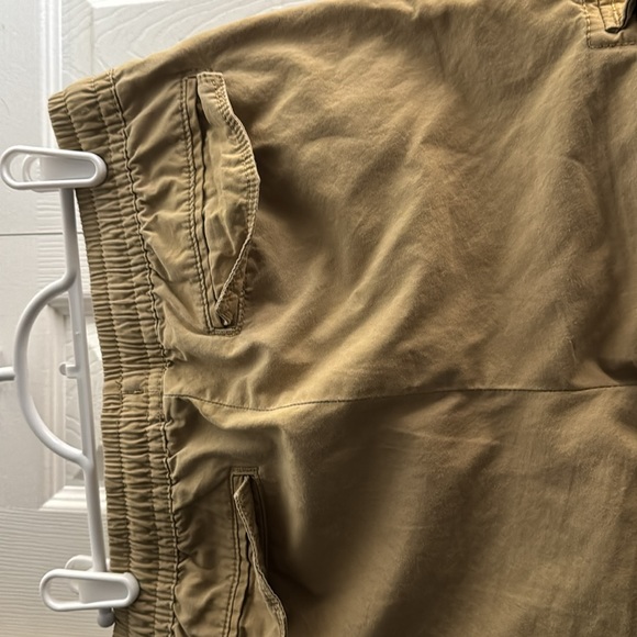 Like new boys cargo pants - Picture 5 of 7